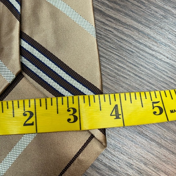Jos A Bank Signature Taupe Stripe Tie - Picture 4 of 4